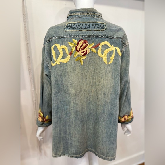 Magnolia Pearl Embroidered Denim Isabel Shirt Washed Indigo - Picture 2 of 2